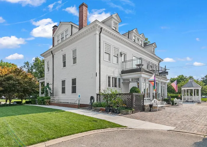 Gasthof The Pasfield House 4*
